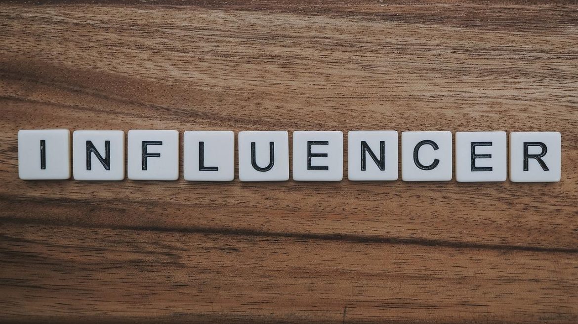 Avantages du recours à une agence de marketing d’influence